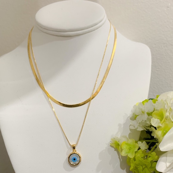 Evil Eye Necklace | 14k Gold Filled - Picture 5 of 6